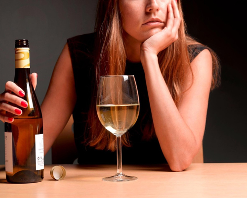 Анонимное лечение женского алкоголизма в Зуевке